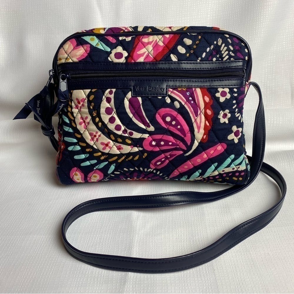 Beautiful Vera Bradley Painted Paisley Crossbody Purse and Matching Wallet - Picture 2 of 16